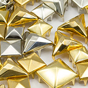 Pyramid Studs for clothing
